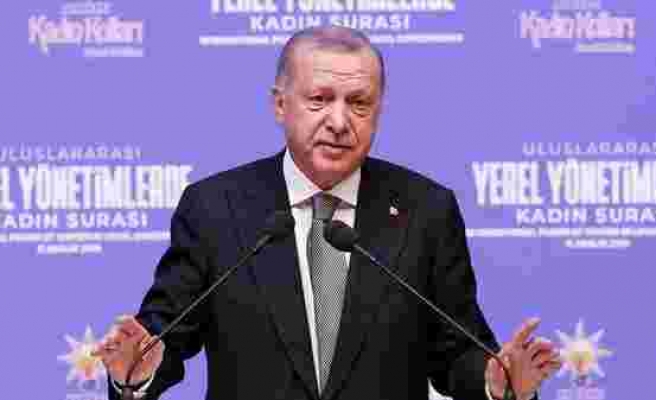 Erdoğan, Orhan Pamuk'u Sahiplendi: 'Handke'ye Verilen Ödül ile Bir Değil'