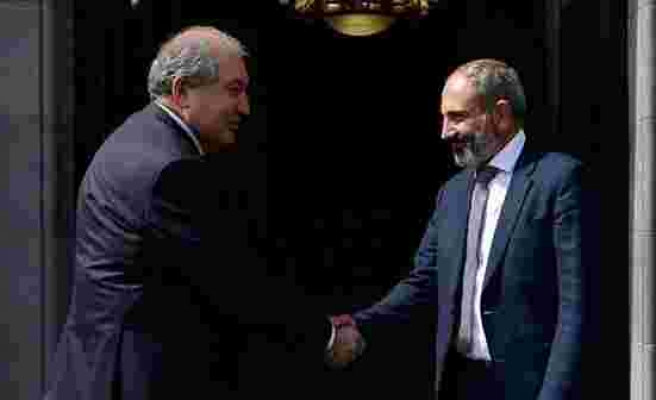 Ermenistan Cumhurbaşkanı Sarkisyan, Başbakan Paşinyan'a erken seçim çağrısı yaptı