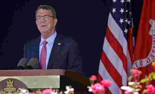 Eski ABD Savunma Bakanı Carter hayatını kaybetti