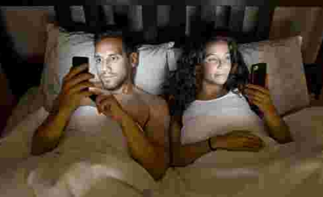Evliliklere Pandemi Etkisi: Online Aldatmalar Arttı, Ayrılıklar Patladı