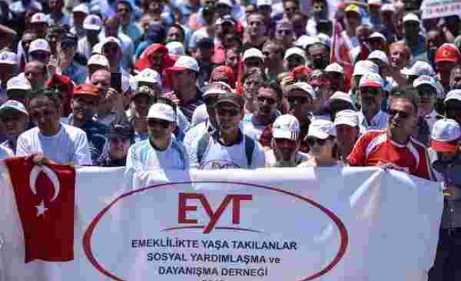 EYT'lilerden Erdoğan'a Cevap: 'İskandinav Ülkelerinde Emekli Olanlar Dünyayı Geziyor, Biz Ankara'dan İstanbul'a Zor Gideriz'