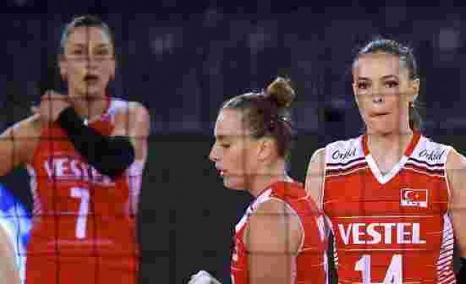 Filenin Sultanları, Avrupa Kadınlar Voleybol Şampiyonası'na Yarı Finalde Veda Etti