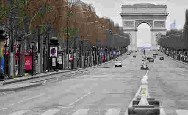 Fransa'da 30 Ekim İtibarıyla Sokağa Çıkma Kısıtlaması Uygulanacak