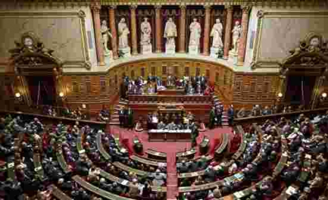 Fransa Senatosu hükümete Dağlık Karabağ'ı tanımayı tavsiye etti