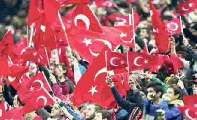 G.Saray şampiyonluk maçını Türk bayrağıyla donatacak