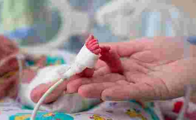 Her yıl doğan 15 milyon prematüre bebekten 1 milyonu hayatını kaybediyor