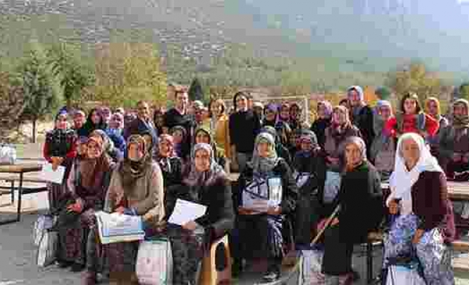 'Hijyen Sağlıktır' projesi 26 farklı kırsal bölgedeki 2 bin kadına ulaştı
