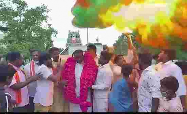Hindistan Başbakanı'nın doğum günü kutlamaları, hidrojen dolu balonların patlamasıyla felakete dönüştü