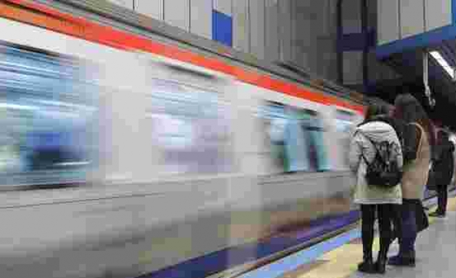 İBB, TL'nin Değer Kaybı Yüzünden 12 Milyar Lira Zararda: 'Beylikdüzü'nden Çağlayan'a Metro Yapılabilirdi'