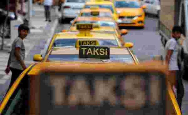 İBB Yeni Taksi Sistemini Tanıttı: 6 Bin Plaka Kamuya Ait Olacak, Şoförler İngilizce Bilecek ve Sigortalı Olacak