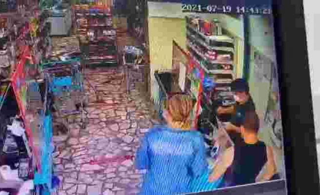 İndirimli Ürünleri Gösterirken 'Orkid Var' Deyince Müşterinin Eşi Tarafından Saldırıya Uğrayan Kasiyer
