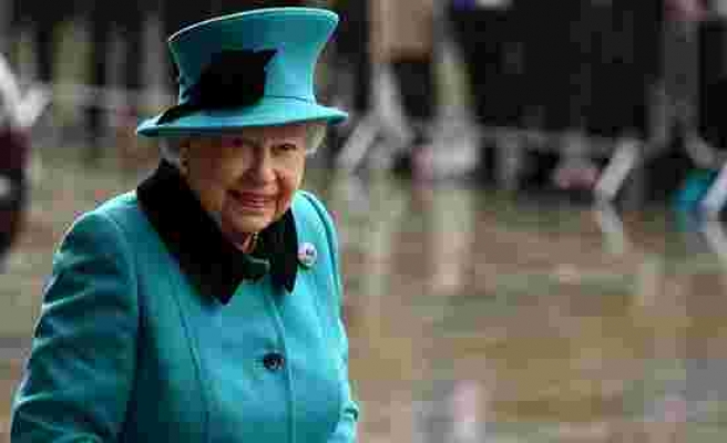 İngiltere'de aşı sıralaması belirlendi! Yaş engeline takılan Kraliçe Elizabeth, ikinci öncelik grubunda