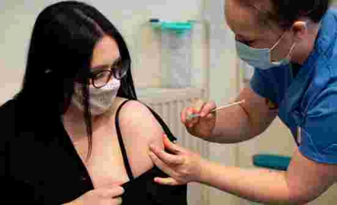 İngiltere'de korona aşısı olan yüzlerce kişi kulak çınlaması şikayetiyle hastanelere koştu
