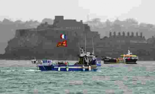 İngiltere ve Fransa arasındaki balıkçılık krizi büyüyor