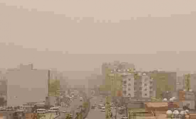 Irak'tan gelen kum fırtınası Şırnak'ta hayatı olumsuz etkiledi! Vatandaşlara 
