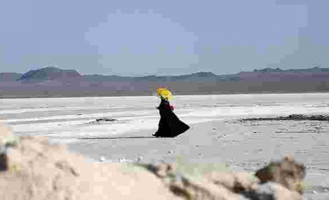 İran’daki tuz gölü yok olmanın eşiğinde
