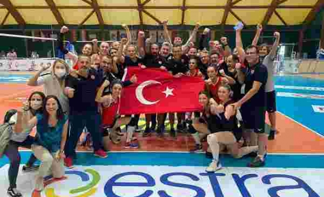 İşitme Engelliler Kadın Voleybol Milli Takımı dünya şampiyonu