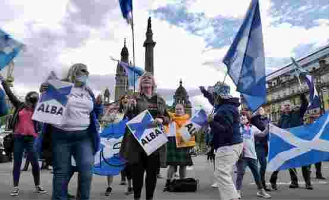 İskoçyalılar bağımsızlık referandumu düzenlenmesini istiyor