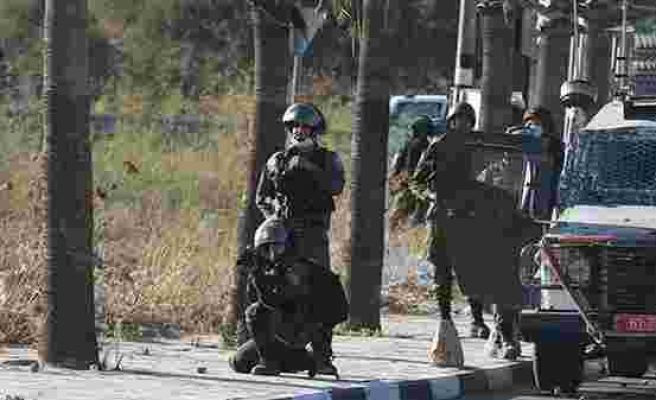 İsrail askerlerinin açtığı ateş sonucu 10 Filistinli yaraladı