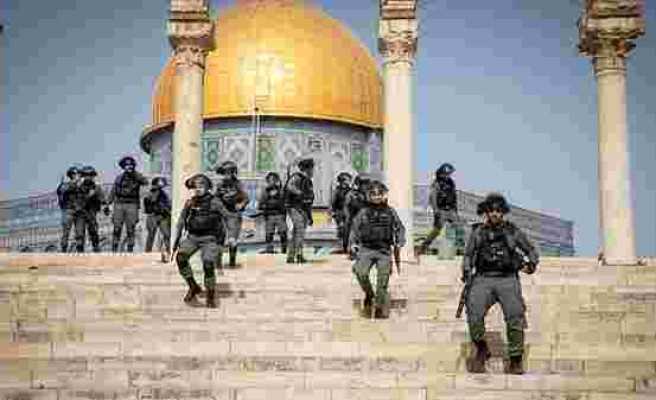 İsrail Polisinden Mescid-i Aksa'ya Yeni Saldırı