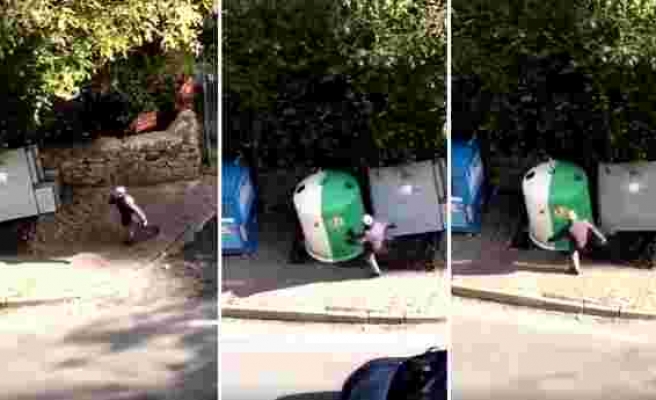 İstanbul'da Bir Vatandaş 'Lanet Olsun Böyle Düzene' Diyerek Çöpü Tekmeledi