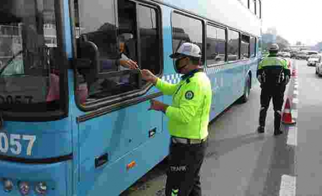 İstanbul'da Toplu Taşıma Araçlarında Koronavirüs Denetimi