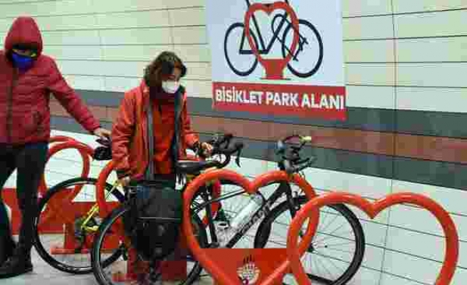 İstanbul'daki Metro İstasyonlarına 'Bisiklet Park Alanları' Kuruluyor