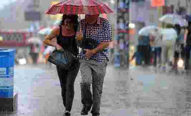 İstanbul İçin Kuvvetli Yağış Uyarısı! Bugün Yağmur Ne Zaman Yağacak?