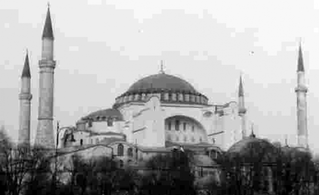 İstanbul'un 1958 Yılına Ait, İngiliz Arşivinden Çıkan Siyah Beyaz Görüntüleri