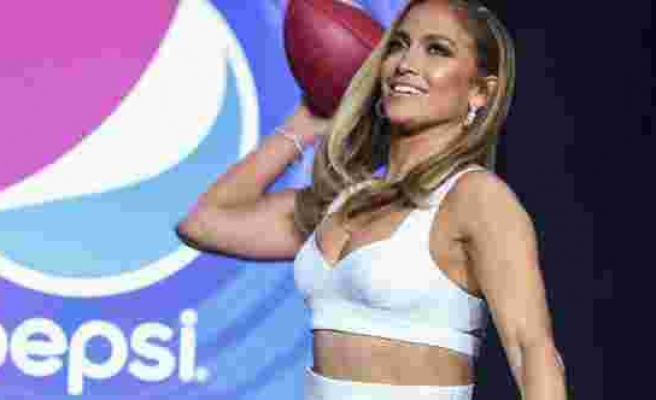 Jennifer Lopez de kendi kozmetik markasını çıkarıyor