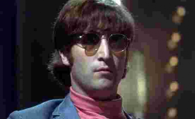 John Lennon’un gözlükleri rekor fiyata satıldı!