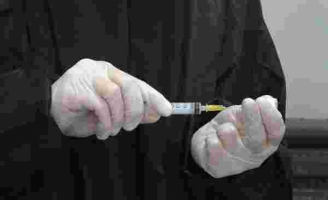 Kanada'da kamu hizmeti çalışanlarına Covid-19 aşısı zorunlu olacak