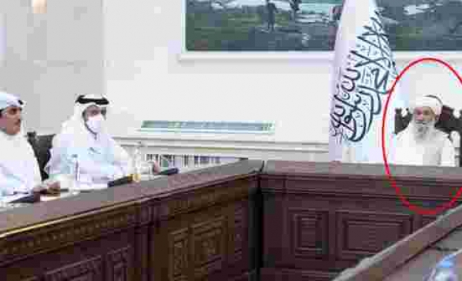 Katar heyetini ağırlayan Taliban’ın yeni başbakanı Molla Muhammed Hasan Akhund ilk kez kameralar karşısına geçti