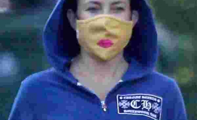 Kate Hudson'un öpücüklü maskesi