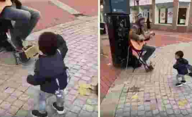 Kendini Cadde Müzisyeninin Ritmine Kaptıran Çocuğun Müthiş Anları
