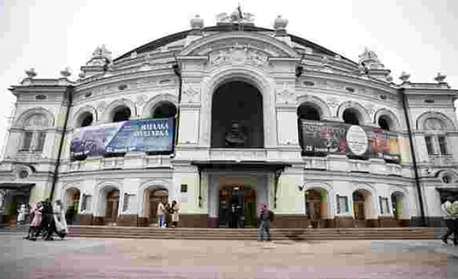 Kiev'deki opera tiyatrosu yeniden faaliyete geçti