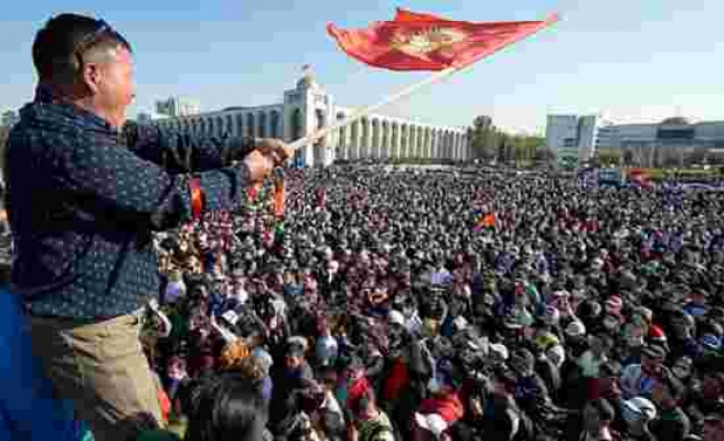 Kırgızistan'da Olağanüstü Hal İlan Edildi: Başbakan ve Tüm Bakanlar Görevden Alındı