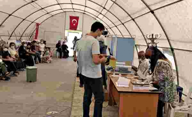Kırşehir'de mobil çadırda aşılama rekoru