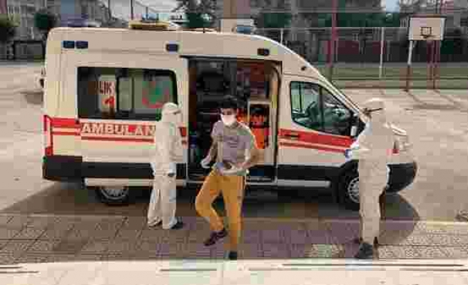 Koronavirüs Tedavisi Görebilen Gençler LGS'ye Ambulans ile Götürüldü