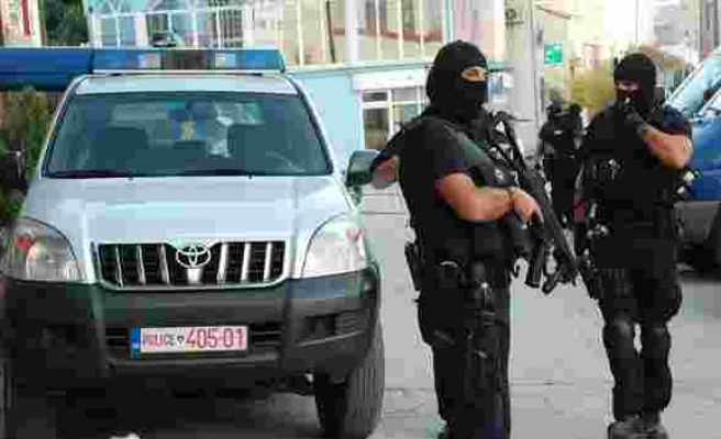 Kosova'da provokasyon: Polise silahlı saldırı