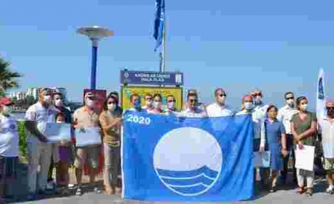 Kuşadası’nda 26 plaja törenle mavi bayrak çekildi