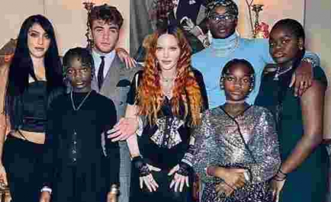 Madonna, Şükran Günü'nü 6 çocuğuyla kutladı