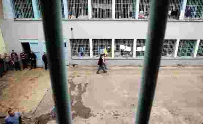 Mahkumlara Verilen Korona İzinleri 31 Mayıs 2022'ye Kadar Uzatıldı