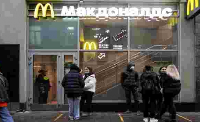 McDonald’s Rusya’da yeniden faaliyete geçiyor