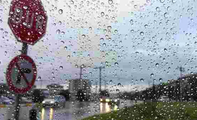 Meteoroloji'den 17 İl İçin Sağanak Yağış ve Fırtına Uyarısı