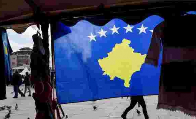 NATO'dan Sırplara 'barikat' uyarısı