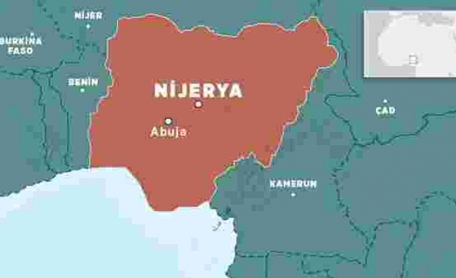 Nijerya'da Silahlı Kişiler 100'lerce Kız Öğrenciyi Kaçırdı