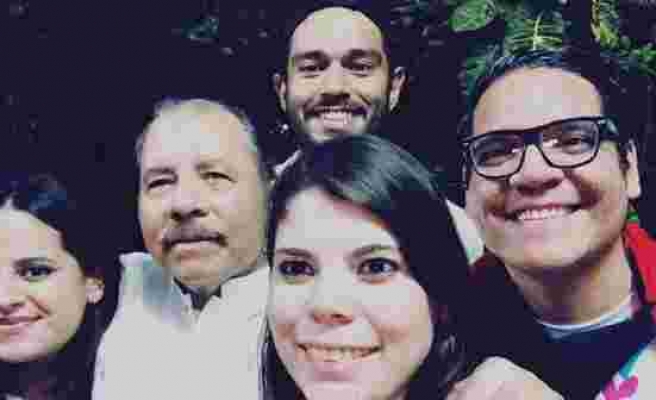 Nikaragua Devlet Başkanı Daniel Ortega'nın aile saadeti: Karısı yardımcısı, 8 çocuğu ise danışman