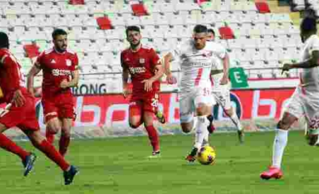 ÖZET İZLE: Antalya 1-0 Sivas Maç Özeti ve Golü İzle | Antalyaspor Sivasspor Kaç Kaç Bitti?