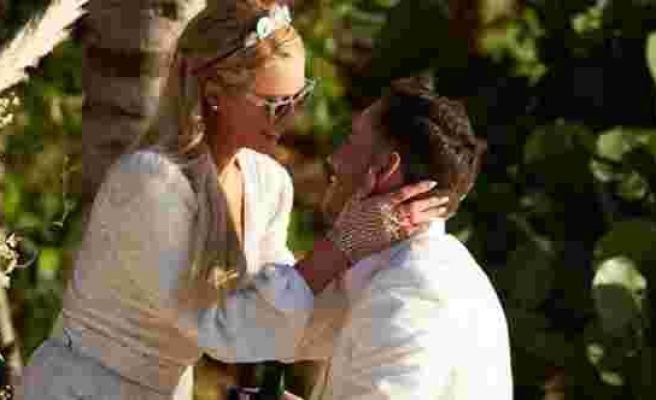Paris Hilton, sevgilisi Carter Reum ile nişanlandı